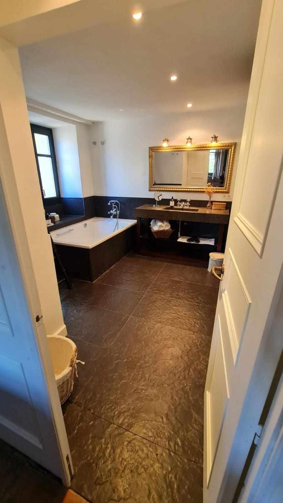 Le Chateau Brangoly (Adults Only) Enveitg Habitación foto